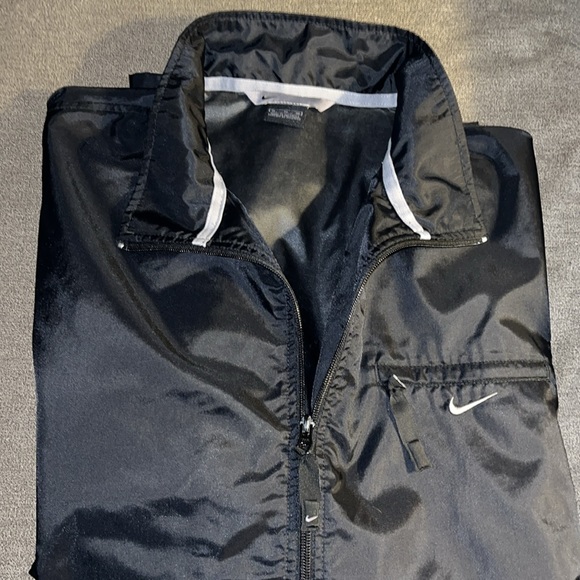 Men’s Nike windbreaker-XL Excellent used condition! $25! - Picture 2 of 8